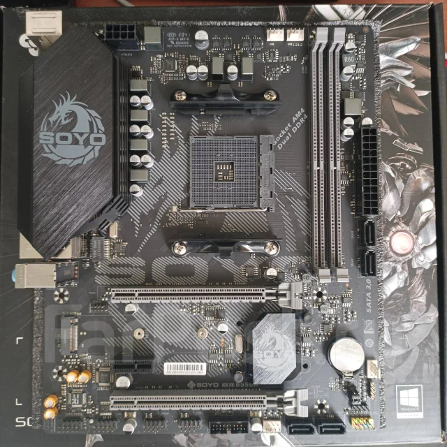 AMD B550 ����
