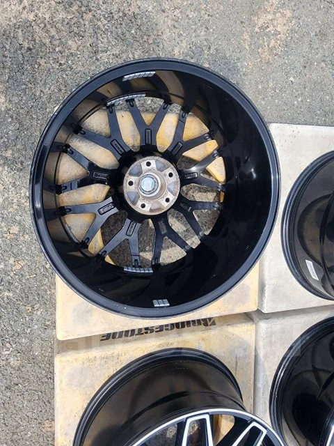 Work Pietra. 8.5x20", 5x114.3, ET38 ����