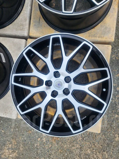 Work Pietra. 8.5x20", 5x114.3, ET38 ����