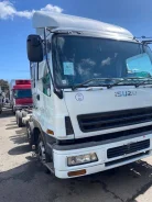 Isuzu Giga ����