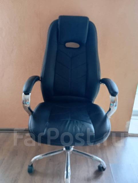 Продам офисное кресло, кожзам, колеса, чёрный, б/у, в наличии. Цена: 7 ...
