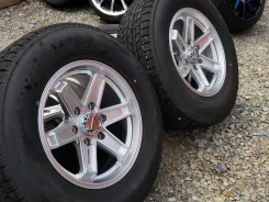 Weds Adventure Keeler Tactics. 8.0x17", 6x139.7, ET25 ����