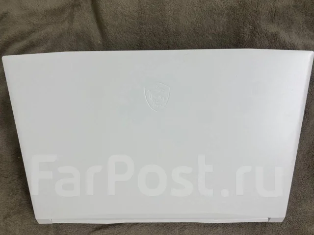 MSI Sword 17. 17.1", ��� 16 ��, ���� 512���, WiFi: 1, Bluetooth: 1, ����������� �� 2��. ����