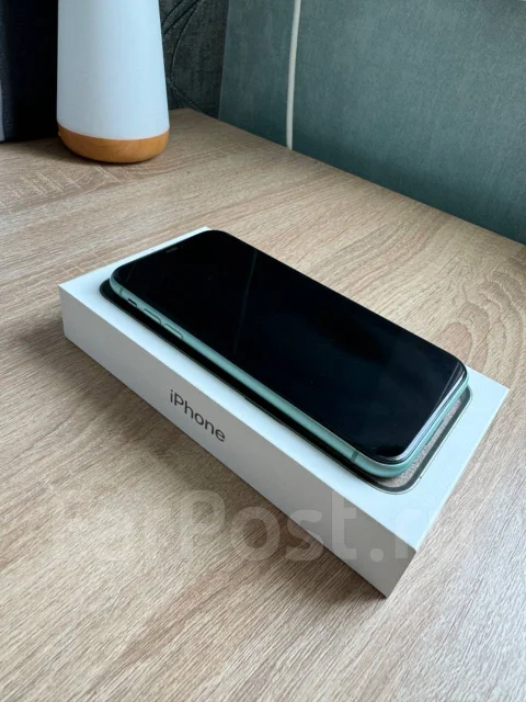 Apple iPhone 11. �/�, 256 ��, ���������, 4G LTE ����