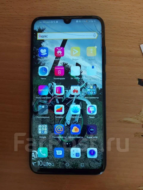 Honor 10 Lite. �/�, 32 ��, �����, 4G LTE ����
