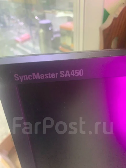 Samsung. 19", ���������� �� (LCD, LED, QLED) ����