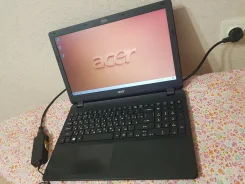 Acer Aspire ES1-512. 15.6", 2,2����, ��� 2048 ��, ���� 500���, WiFi: 1, Bluetooth: 1, ����������� �� 1��. ����