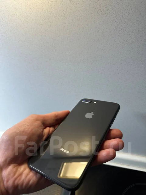 Apple iPhone 8 Plus. �/�, 64 ��, ������ ����