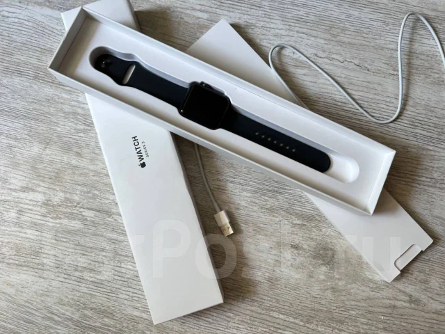 Apple Watch Series 3. GPS ����