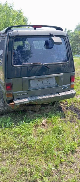 Mazda Bongo. SSF8W, RF ����