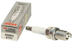 ����� ��������� IFR6E-11 ��� Mitsubishi ������������� NGK ������ MD372588 MD373645 Laser Iridium 6741 (6�� �� ����) ����� � ������� � ��������. ������...