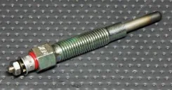 ����� ������ Y757RS ��� Nissan ������������� NGK ������ 11065-10T01 4018 PN-136 11v ����� � ������� � ��������. ����������� �� �����! Y757RS ����