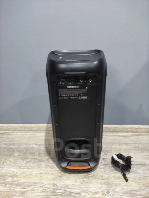 JBL Partybox 100 ����