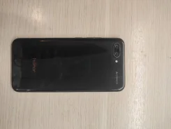 Honor 10. �/�, 64 ��, 3G, 4G LTE, Dual-SIM, NFC ����