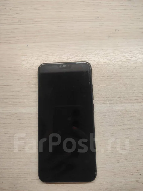 Honor 10. �/�, 64 ��, 3G, 4G LTE, Dual-SIM, NFC ����