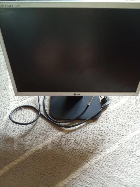 LG. 19", ���������� �� (LCD, LED, QLED) ����