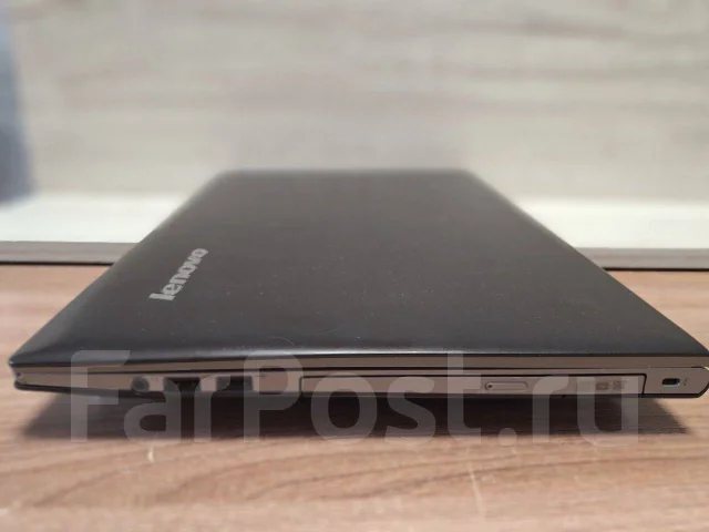 Lenovo IdeaPad Z500. 15.6", 2,3����, ��� 4 ��, ���� 500���, WiFi: 1, Bluetooth: 1 ����