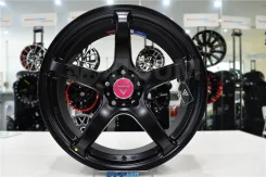 Wheelegend VLF21. 8.0x18", 5x120, ET35, �� 72,6���. ��� ����� �� ����������� ����