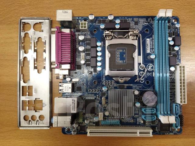 Материнская плата Gigabyte GA-H61N-D2V (LGA 1155), б/у, в наличии. Цена ...