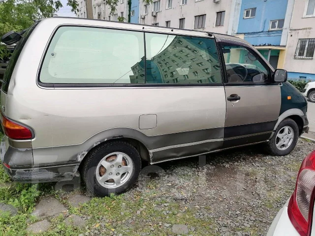 Nissan Largo. �������, ������, ������, 255 000����. �� ����