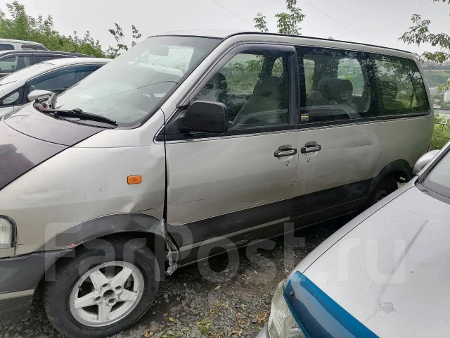 Nissan Largo. �������, ������, ������, 255 000����. �� ����