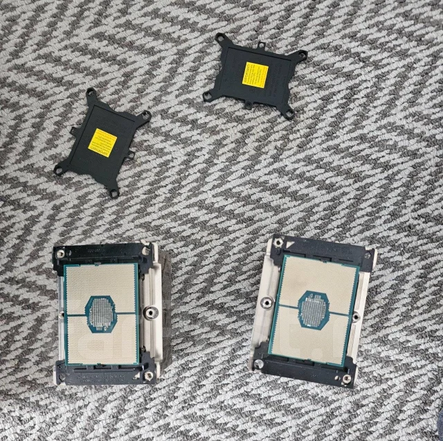 Intel Xeon Platinum ����
