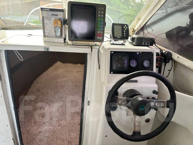Nissan. 1990 ���, ����� 7��., ��������� ���������, 70��.�., ������ ����
