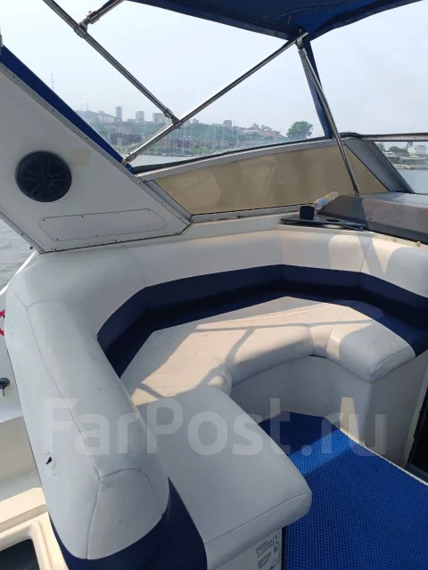 Bayliner. 1992 ���, ����� 9��., ��������� ������������, 240��.�., ������ ����
