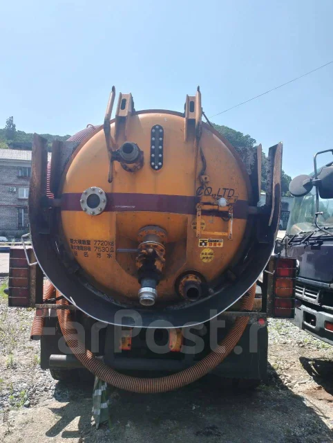 Isuzu Giga ����