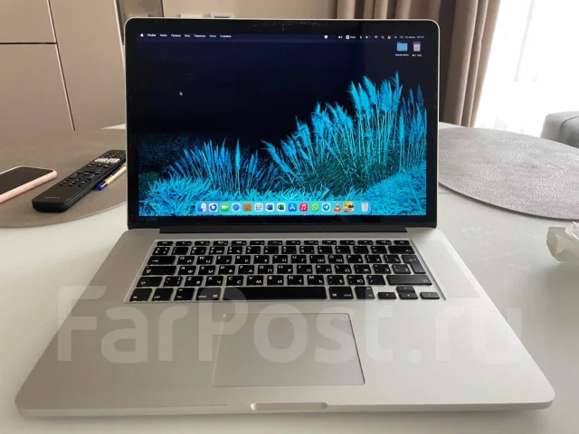 Apple MacBook Pro 15 2015 Mid. 15", 2,2����, ��� 16 ��, ���� 256���, WiFi: 1, Bluetooth: 1, ����������� �� 5��. ����