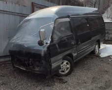 Nissan Homy. ARMGE24, TD27ETI ����