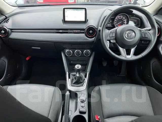 Mazda CX-3. DK5FW, S5 ����