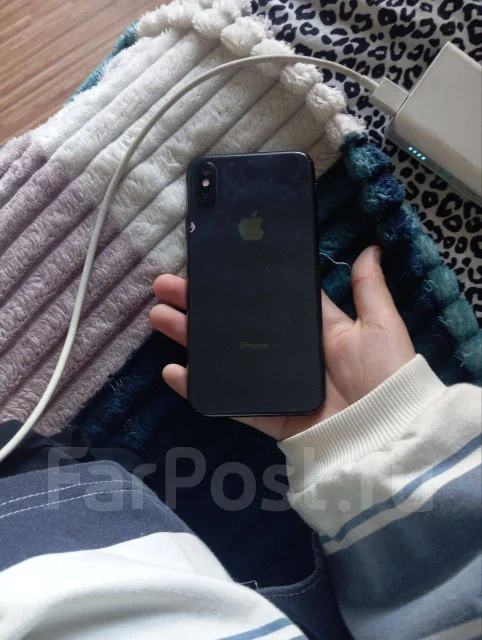 Apple iPhone X. �/�, 256 ��, ������, 4G LTE ����