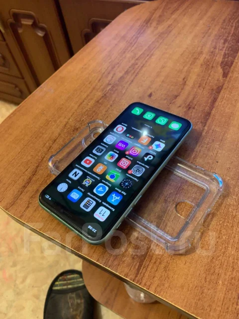 Apple iPhone 11. �/�, 64 ��, ���������, 3G, 4G LTE, 5G, Dual-SIM, ����������, NFC ����