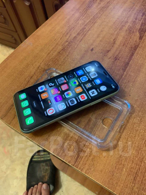 Apple iPhone 11. �/�, 64 ��, ���������, 3G, 4G LTE, 5G, Dual-SIM, ����������, NFC ����