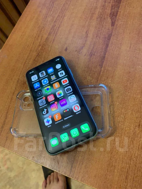 Apple iPhone 11. �/�, 64 ��, ���������, 3G, 4G LTE, 5G, Dual-SIM, ����������, NFC ����
