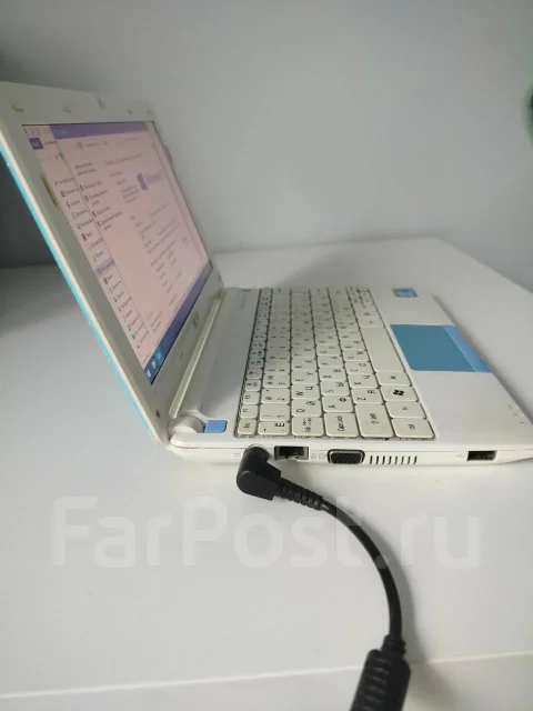 Acer Aspire One Happy2-N578Qb2b. 10.1", 1,7����, ��� 2048 ��, ���� 300���, WiFi: 1, ����������� �� 3��. ����