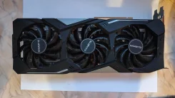 Radeon RX 5700 XT ����