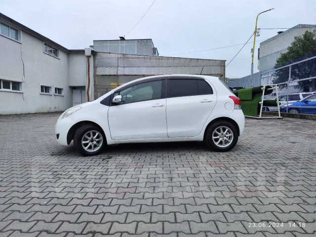 Toyota Vitz. �������, ��������, 1.0, ������, 2 790 004����. �� ����