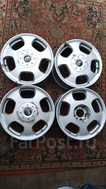 YST X-7. 7.0x16", 5x114.3, �� 52���. ����