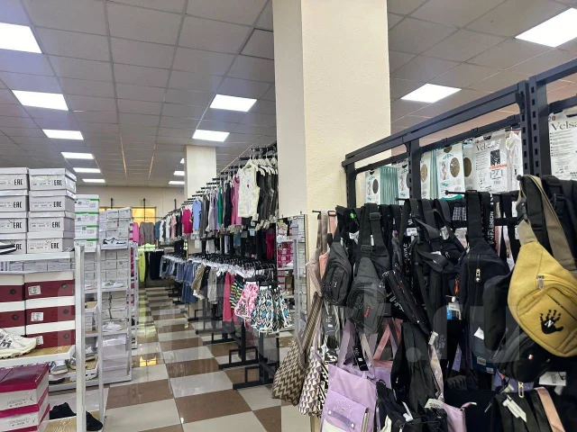 �������� ������. 1001.5��&sup2;, ����� ���������� 56�, �-� ����� ����