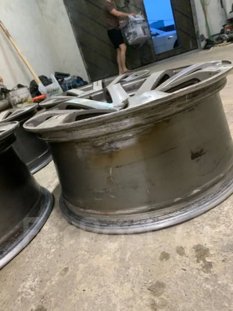 SHLK. 8.0x18", 5x114.3, ET14 ����