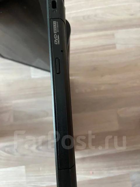 Asus X552M. 15.6", 2,1����, ��� 8 ��, ���� 512���, WiFi: 1, Bluetooth: 1, ����������� �� 4��. ����
