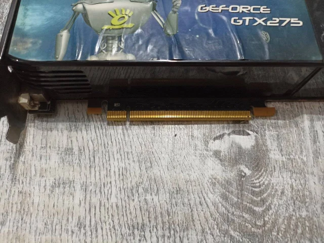 GeForce GTX 275 ����