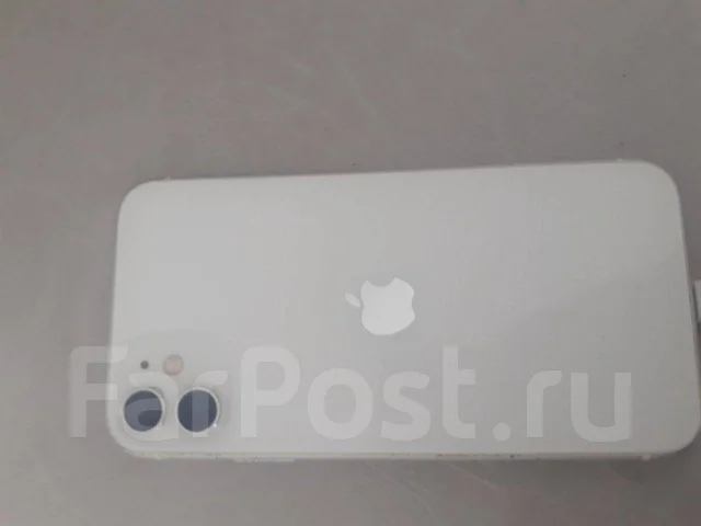 Apple iPhone 11. �/�, 64 ��, �����, 4G LTE ����