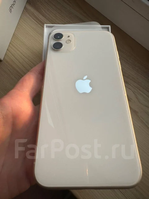 Apple iPhone 11. �/�, 64 ��, �����, Dual-SIM ����