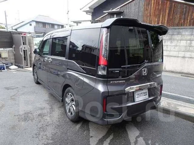 Honda Stepwgn. �������, ��������, 1.5 (150��.�.), ������, �/�. ��� ����� �� ������������ ����
