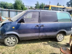 Nissan Largo. VNW30, CD20 ����