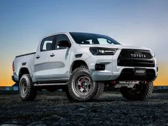 RAYS A-LAP-05X. 8.0x17", 6x139.7, ET20, �� 112���. ��� ����� �� ������������ ����