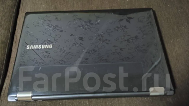 Samsung RF711. 17.3", 2,3����, ��� 2048 ��, ���� 512���, WiFi: 1, Bluetooth: 1, ����������� �� 1��. ����